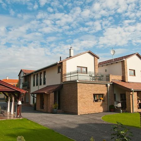 Anita Home Gyenesdiás Екстериор снимка
